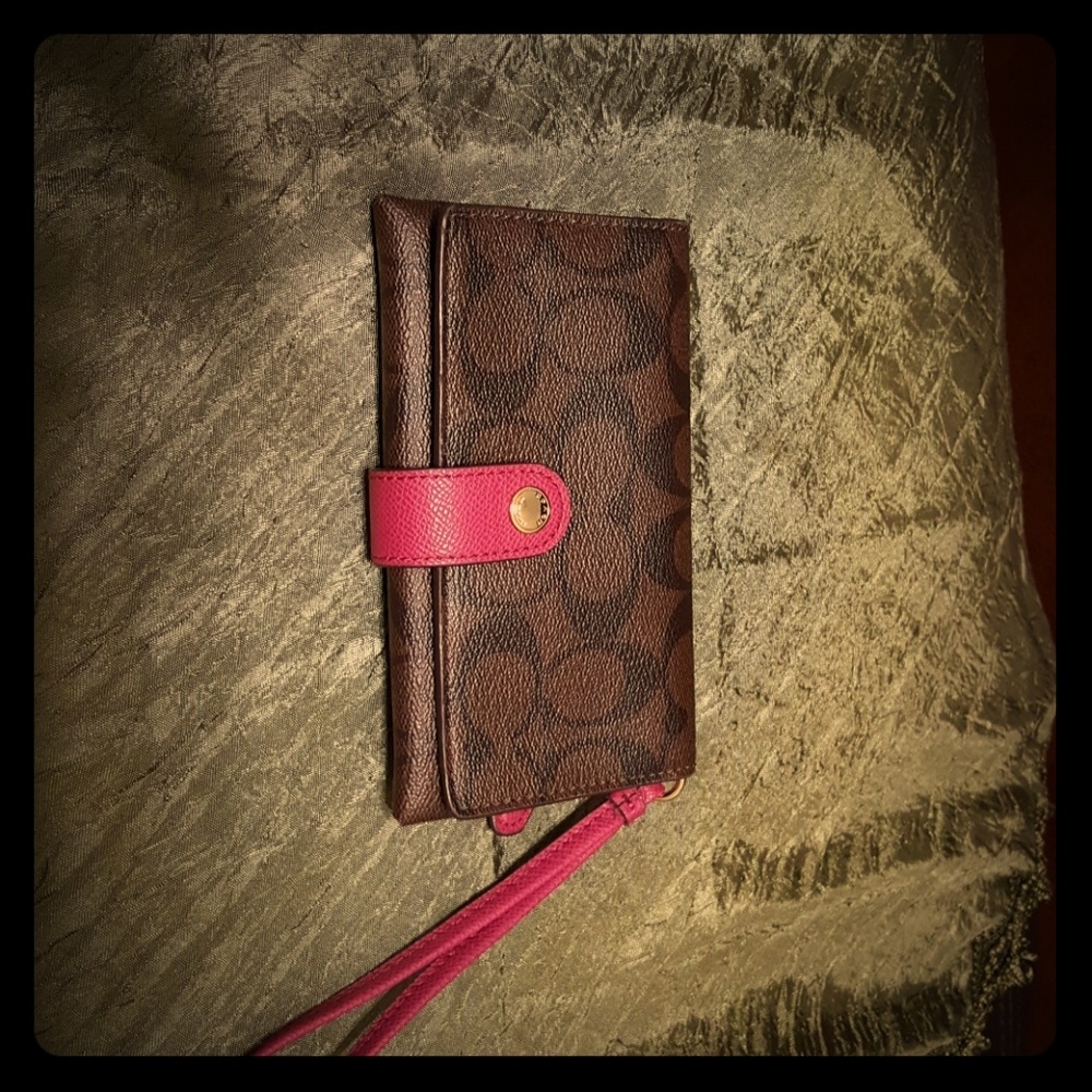 Authentic Coach Wristlet
